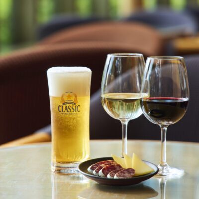 <small>ドリンク2杯付きのお得プラン</small><br>Evening HOUR<br><small>イブニング アワー</small>