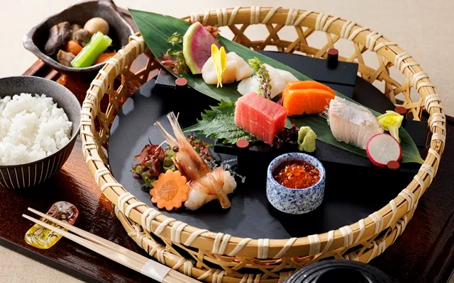 Sashimi Breakfast Set