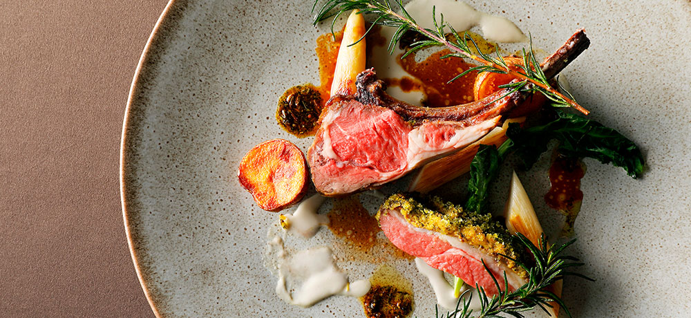 道産食材や旬の食材にこだわった彩り豊なお料理1